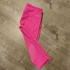 Pink MPG capri pants